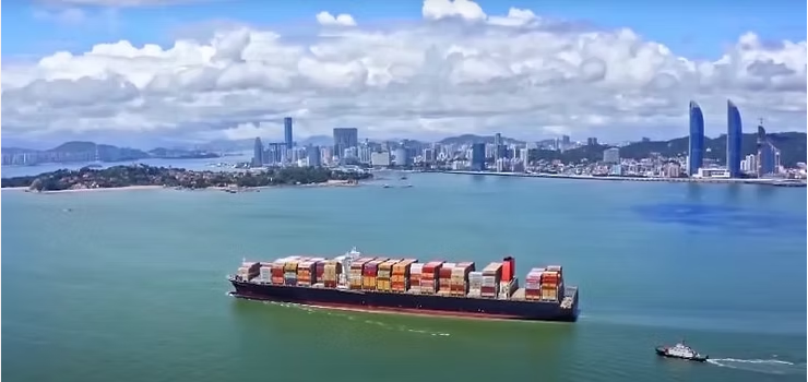 Navigating Tariffs: The Impact on FF&E and the Furniture Industry